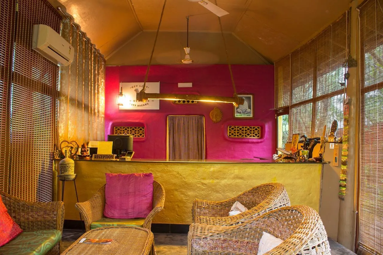 V Resorts Bohemian Masala Resort バルカラ