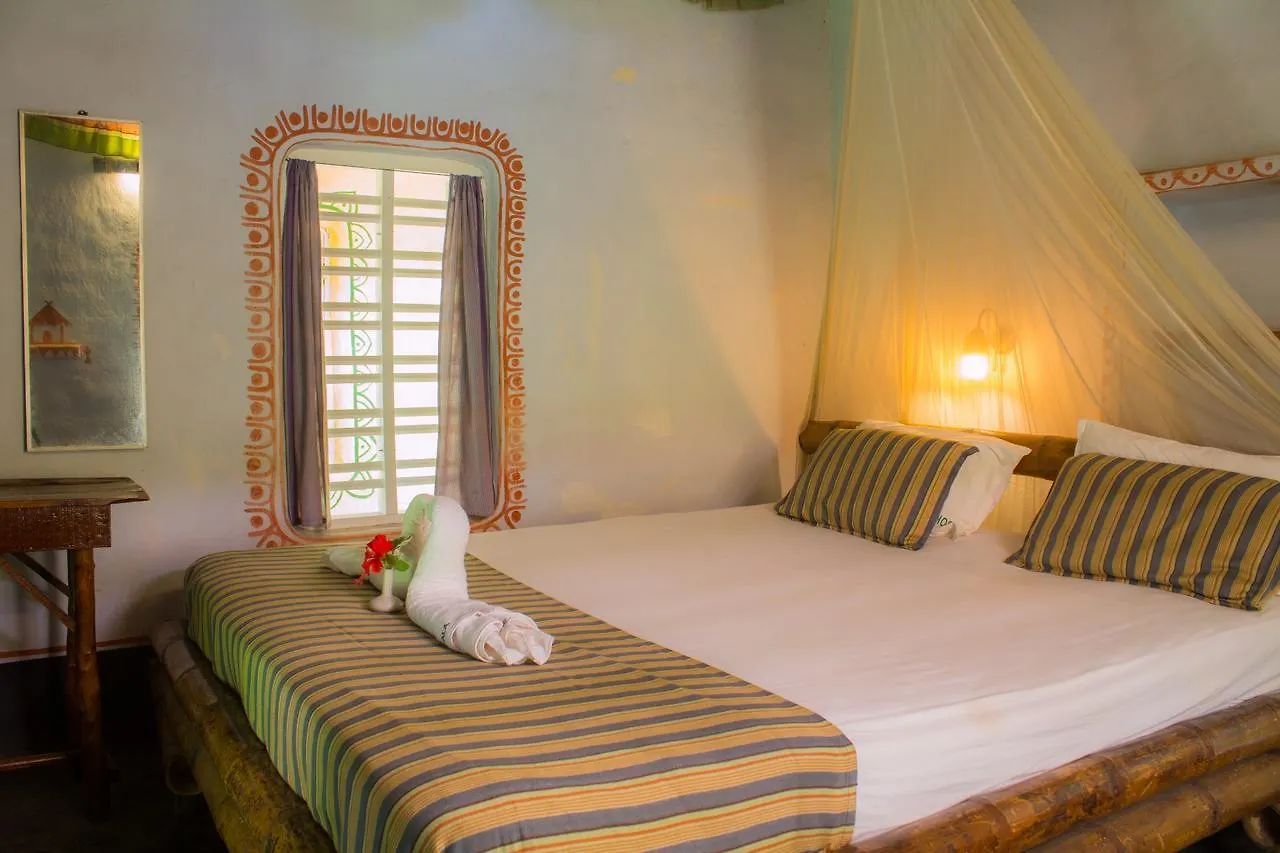 V Resorts Bohemian Masala Resort バルカラ 2*,  インド